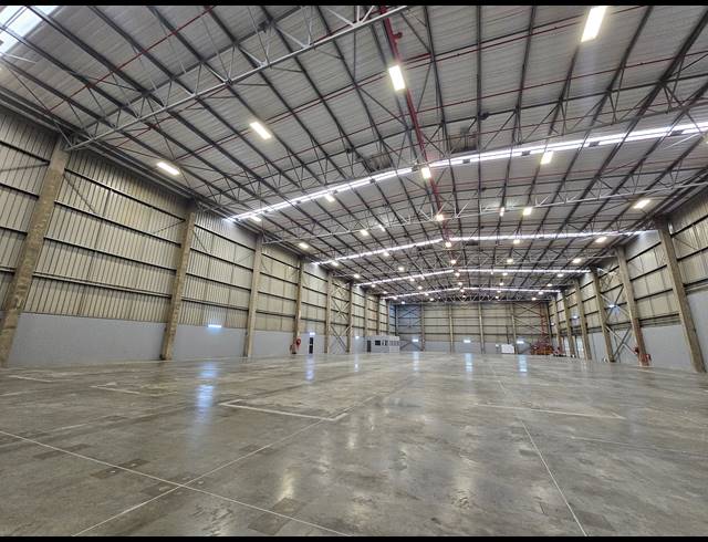 3,280M² WAREHOUSE TO LET IN LINBRO PARK